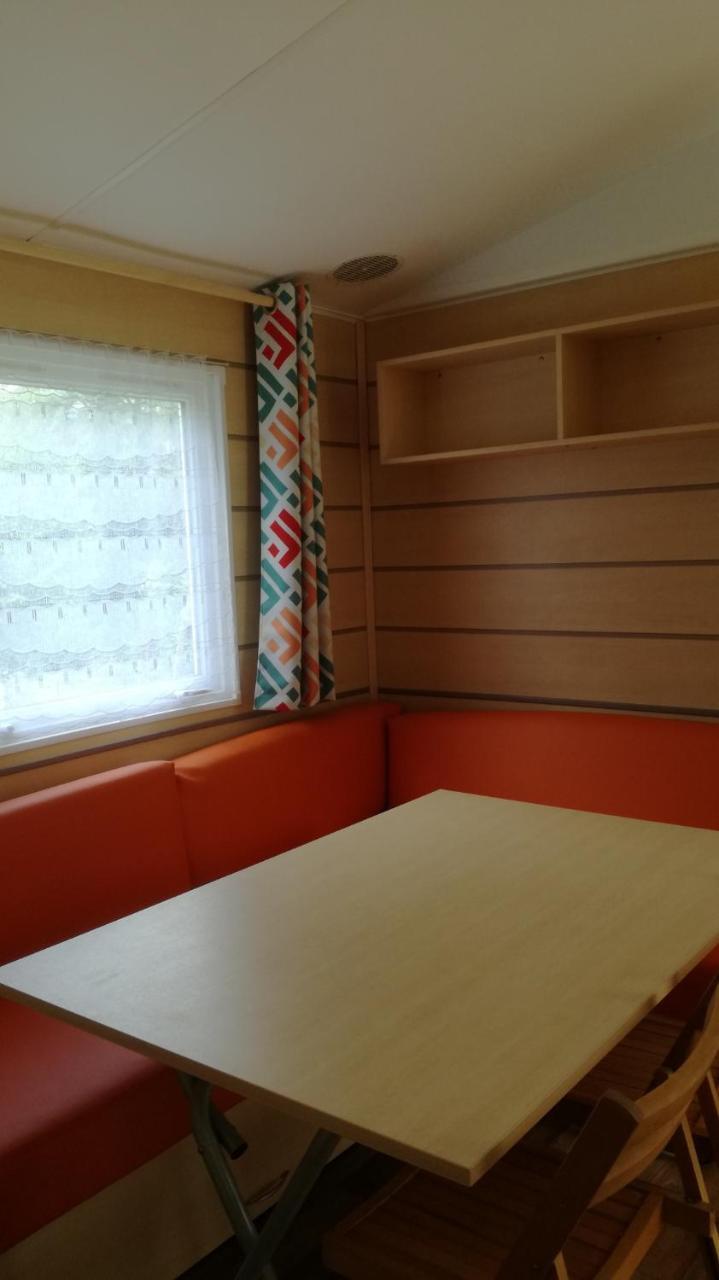 Camping Chantecler Bagneres-de-Luchon Ngoại thất bức ảnh
